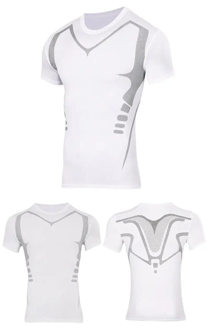 FORMHALT CORE: Kompressionsshirts für Männer passend auswählen - weisses Shirt mit grauen Akzenten und anatomischem Design